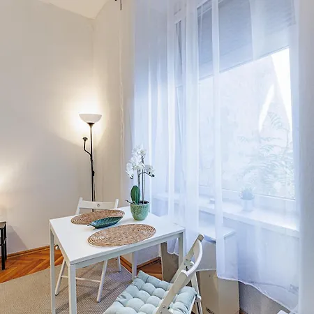 Beat Of The - Cozy Downtown Daire Budapeşte