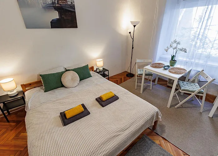 Beat Of The - Cozy Downtown Appartement